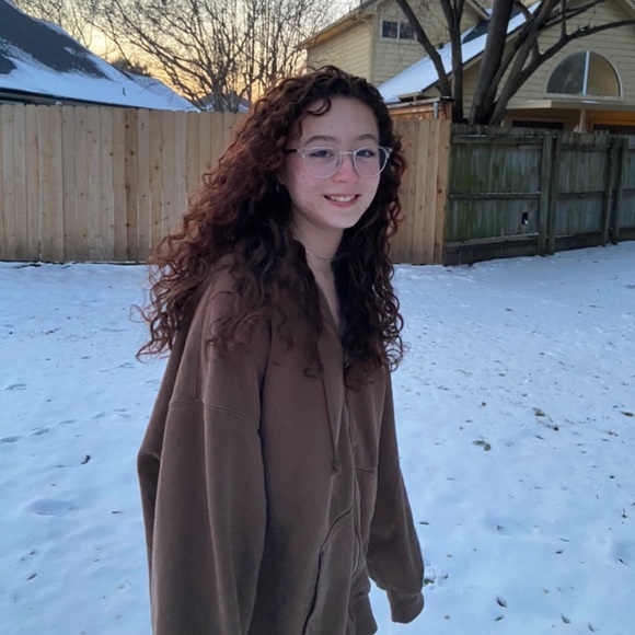 Meet your Posher, Ava - Picture 7 of 7